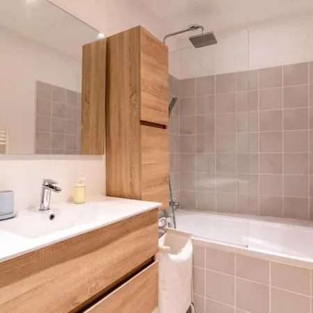 En Baroeul - 15min From Lille - Cozy & Functional Ap For 2pers 1bdr